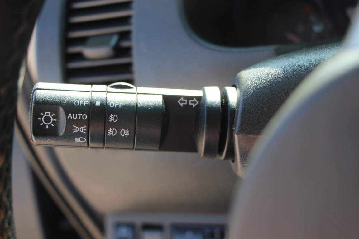 nissan-navara-2-5-dci-awd-2007-diesel-2488cc