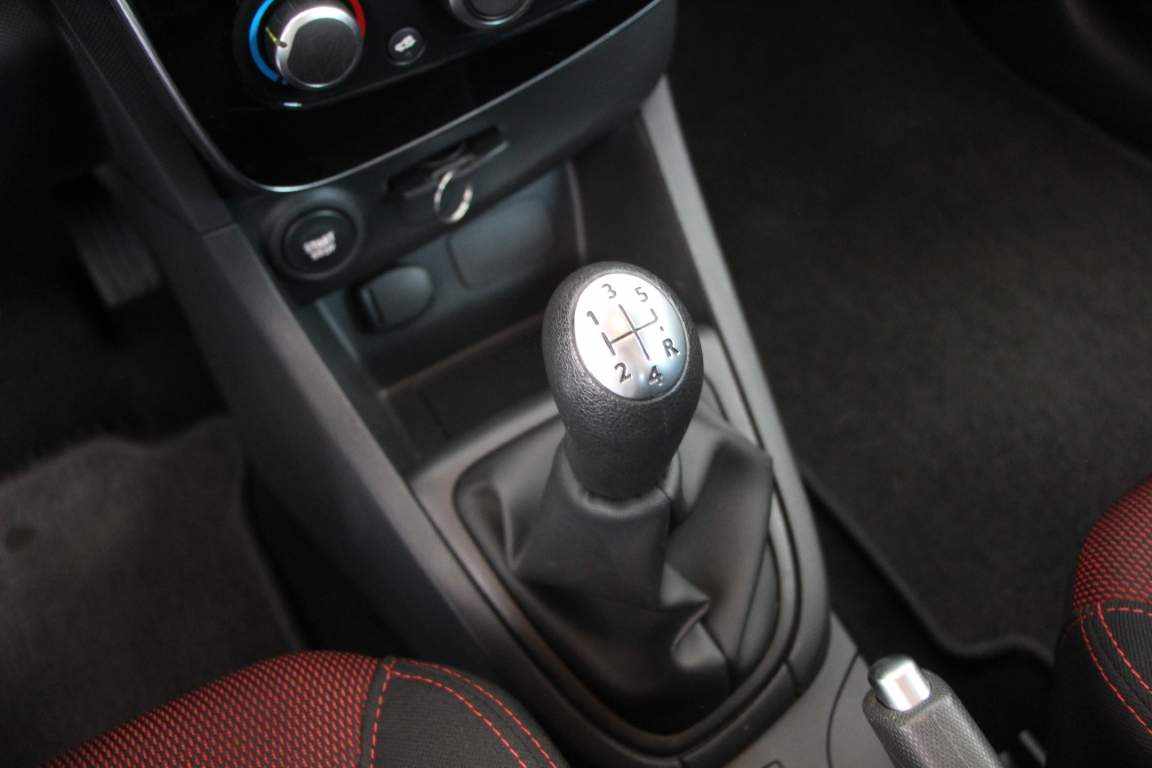 renault-clio-1-5-dci-2015-diesel-1461cc