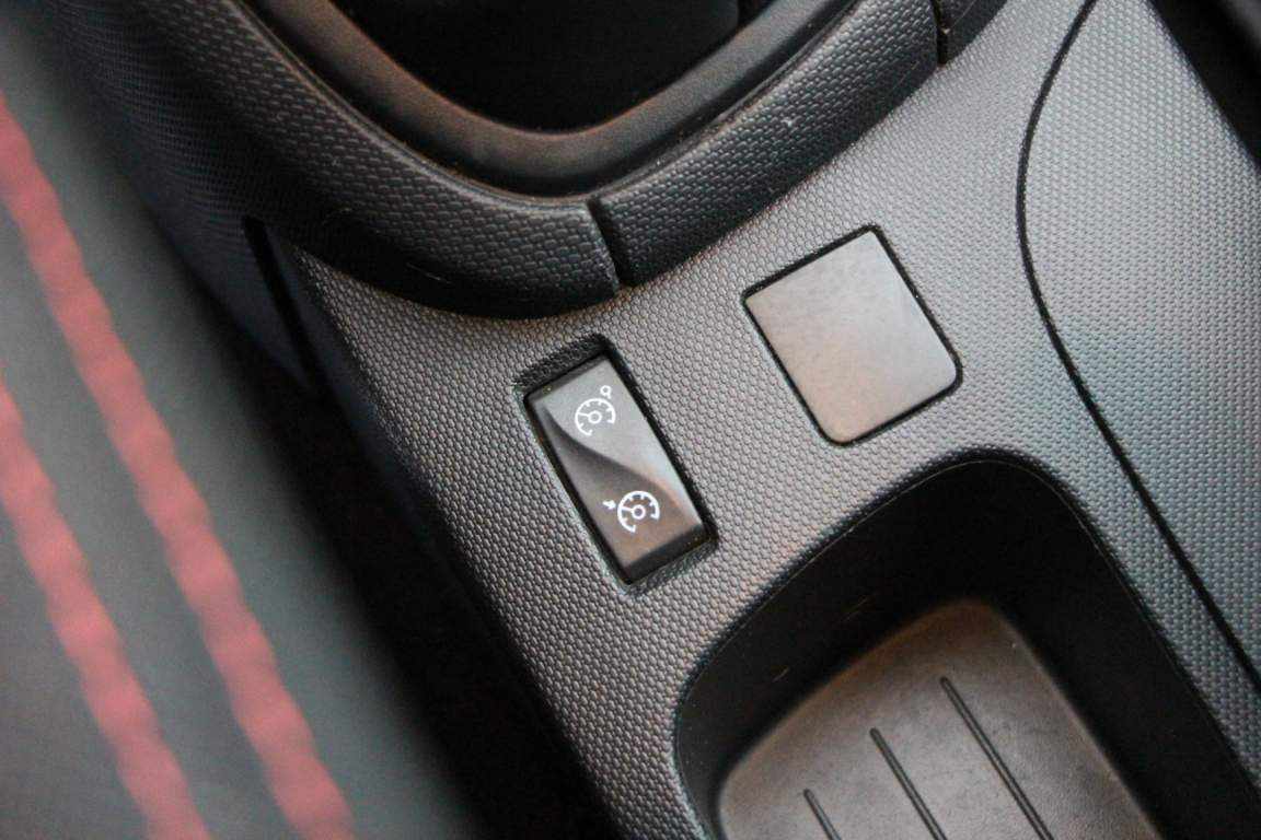 renault-clio-1-5-dci-2015-diesel-1461cc
