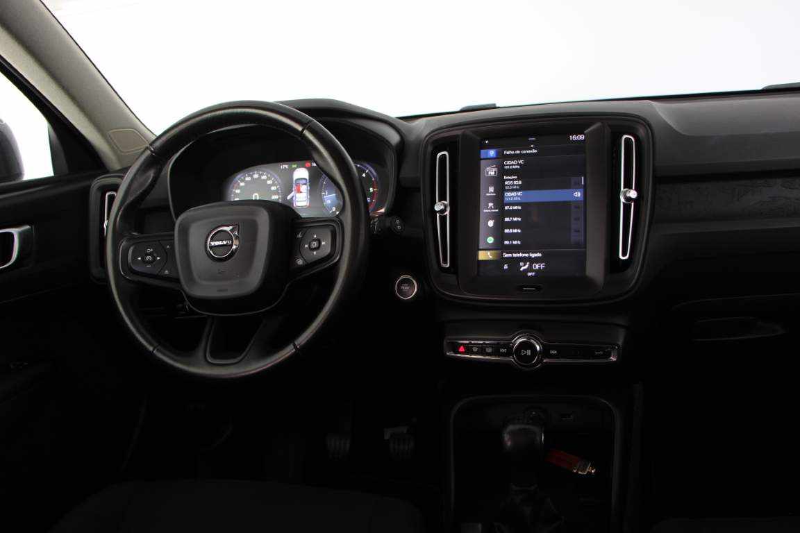 volvo-xc40-2-0-d3-2018-diesel-1969cc