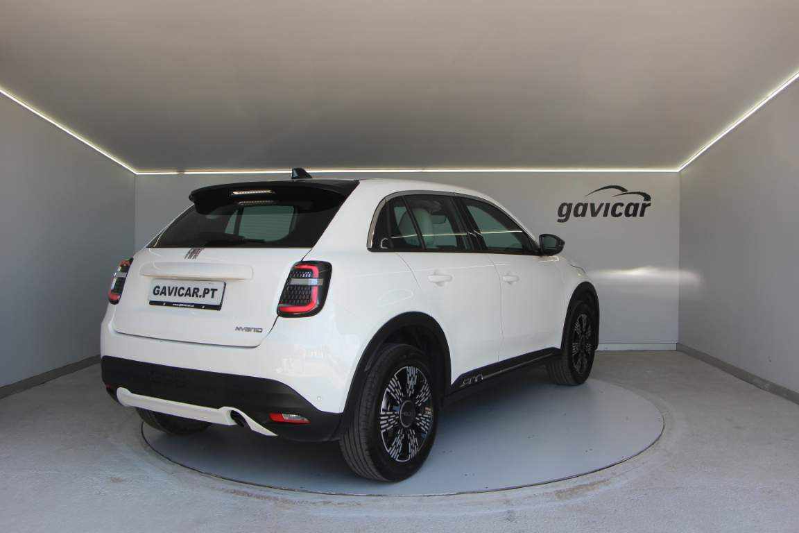 fiat-600-1-2-mild-hybrid-2024-gasolina-1199cc