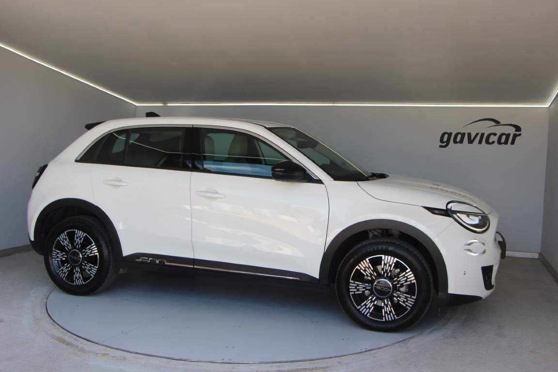 fiat-600-1-2-mild-hybrid-2024-gasolina-1199cc