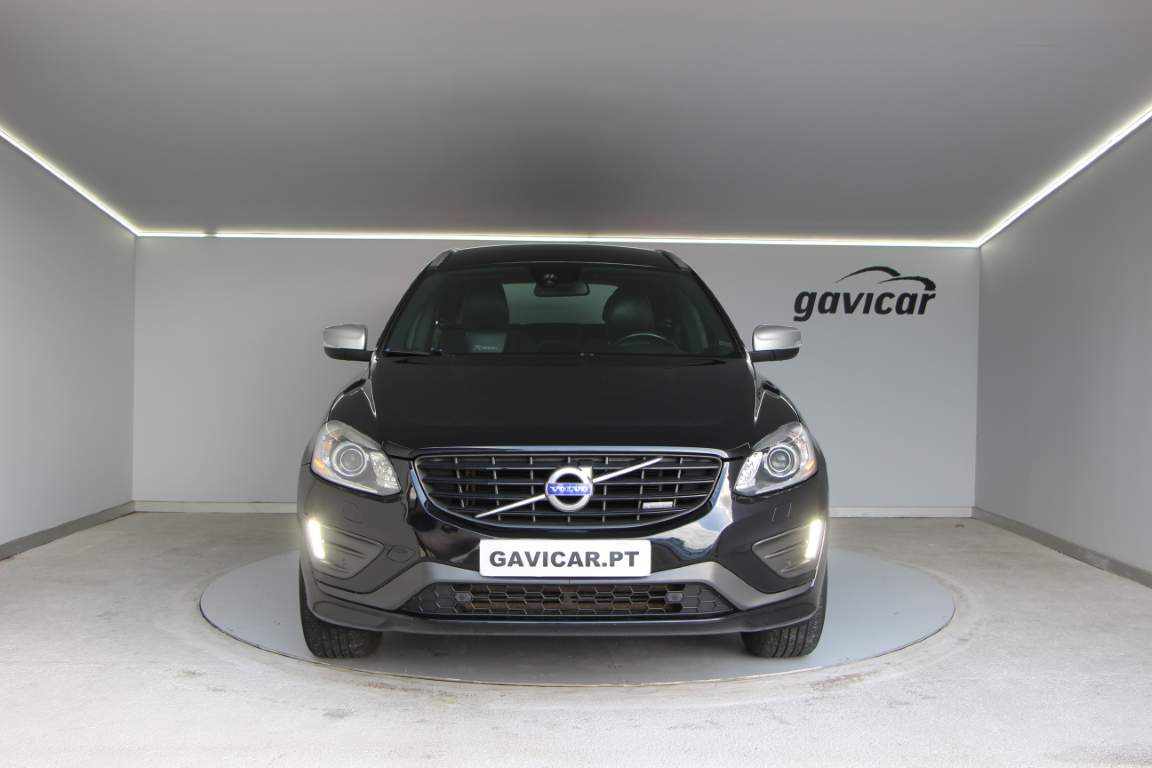 volvo-xc60-2-0-d4-2014-diesel-1984cc