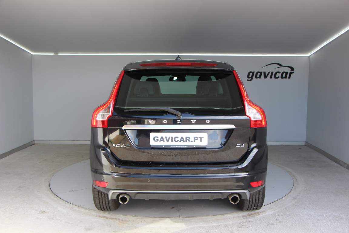 volvo-xc60-2-0-d4-2014-diesel-1984cc
