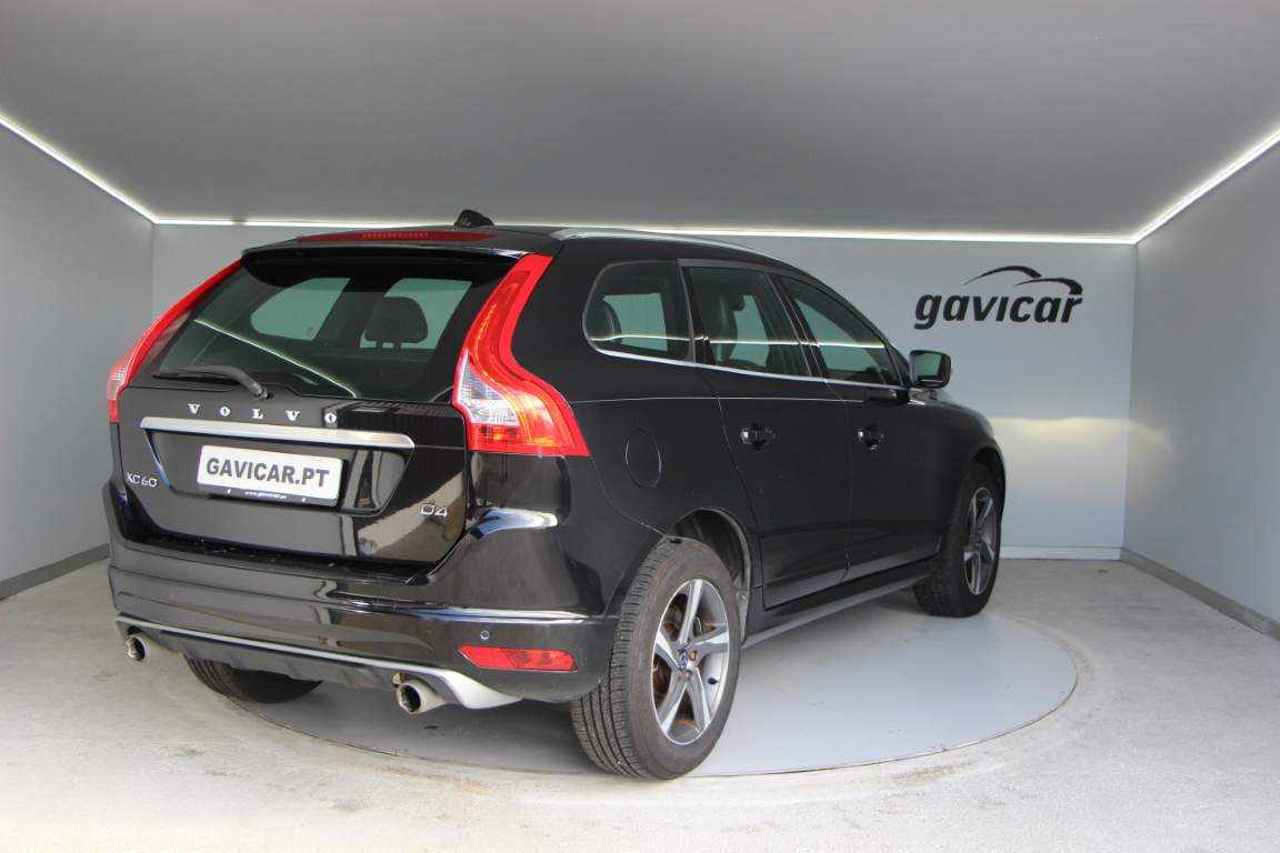 volvo-xc60-2-0-d4-2014-diesel-1984cc
