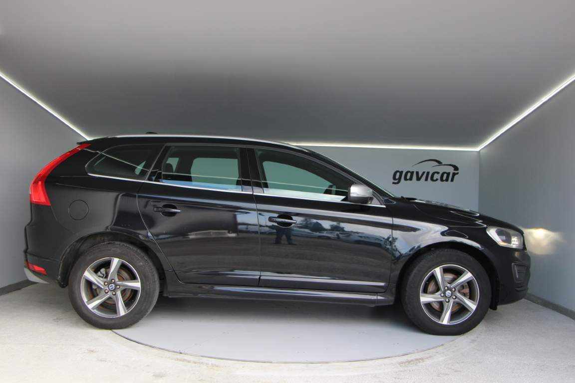 volvo-xc60-2-0-d4-2014-diesel-1984cc