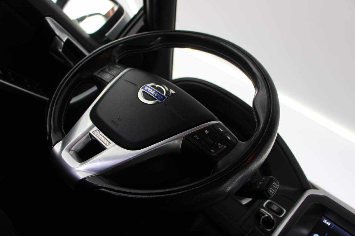 volvo-xc60-2-0-d4-2014-diesel-1984cc