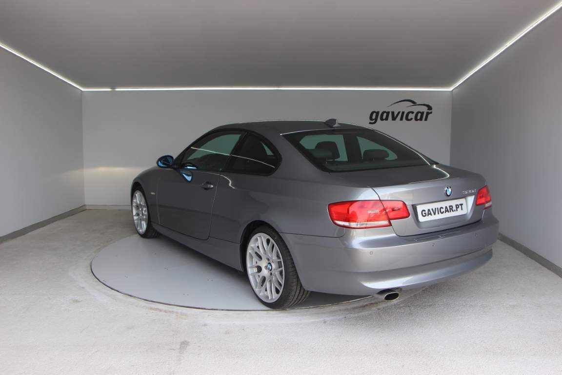bmw-serie-3-320d-coupe-2009-diesel-1995cc