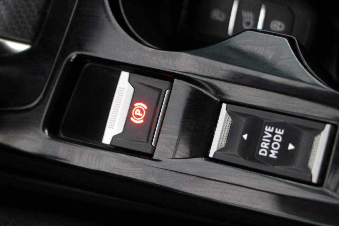 peugeot-208-e-208-50-kwh-2022-eletrico