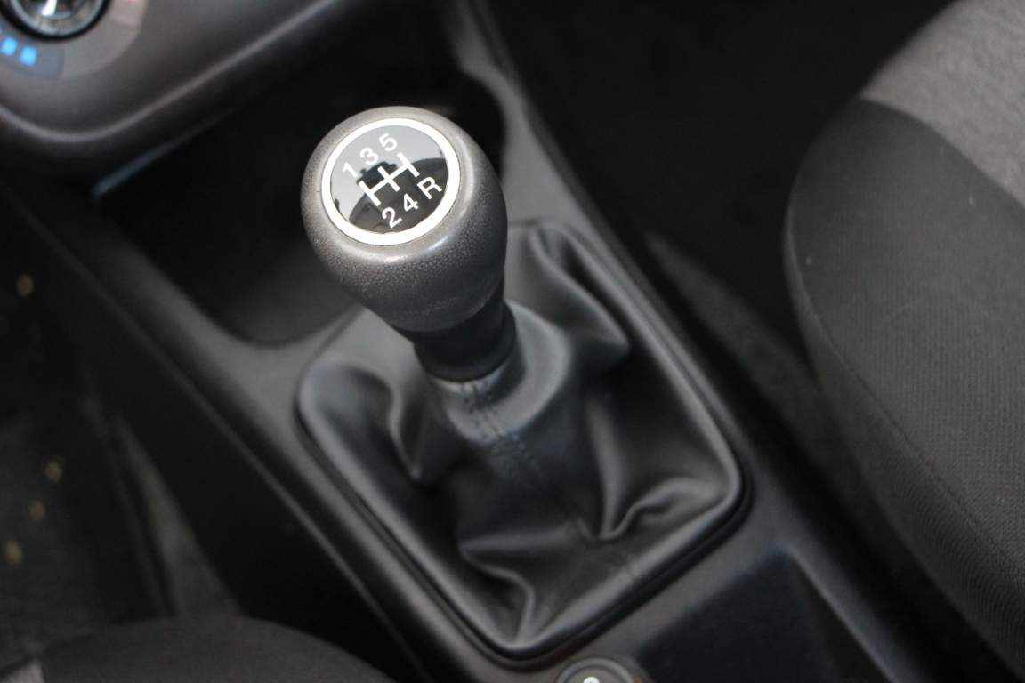 fiat-punto-1-2-95cv-2017-diesel-1248cc