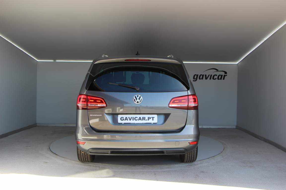 volkswagen-sharan-2-0-tdi-2018-diesel-1968cc