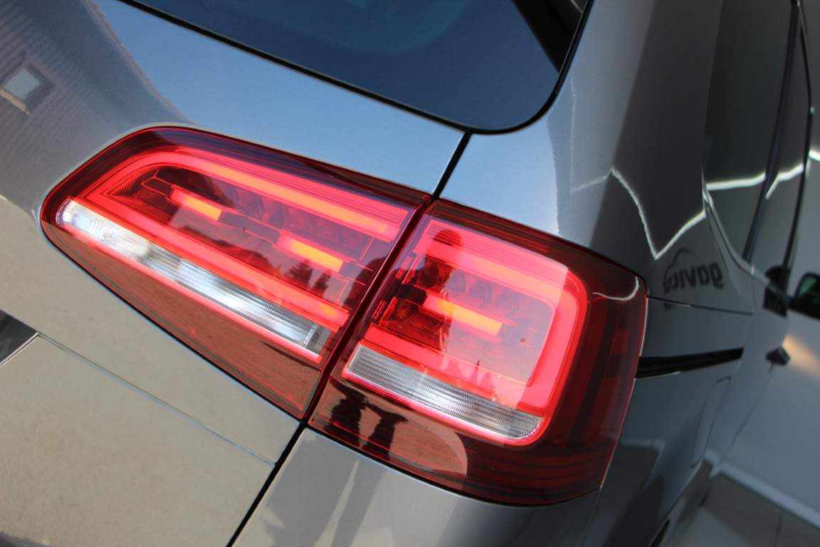 volkswagen-sharan-2-0-tdi-2018-diesel-1968cc