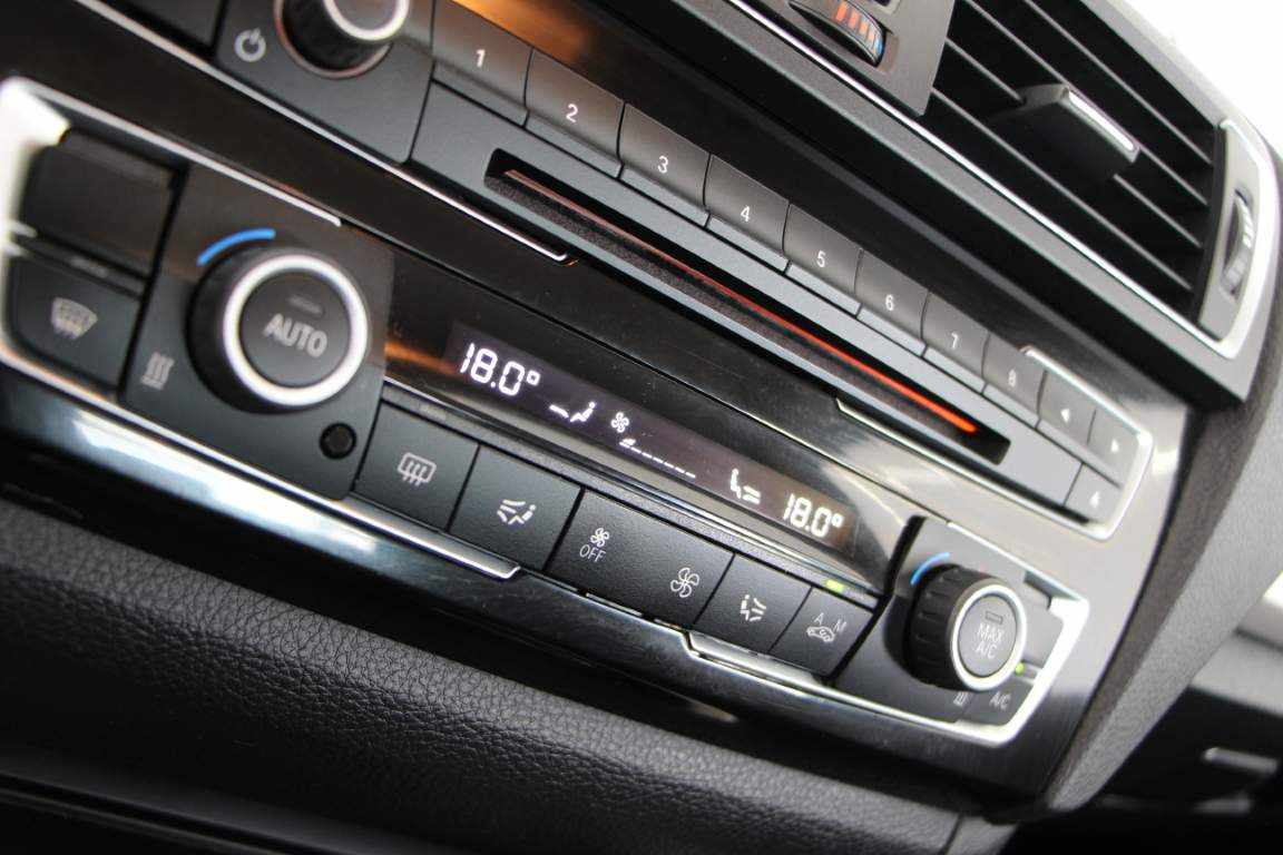bmw-serie-1-116d-2015-diesel-1496cc