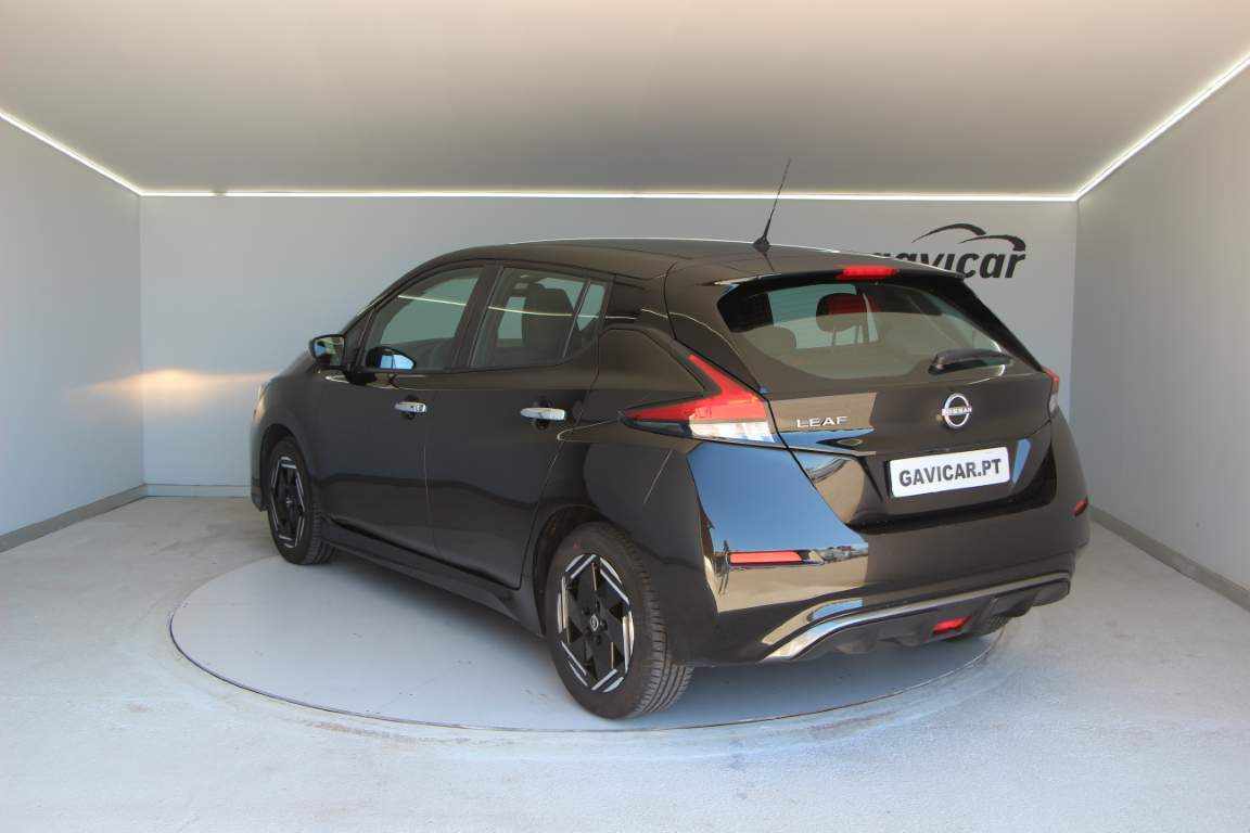 nissan-leaf-40-kwh-2023-eletrico