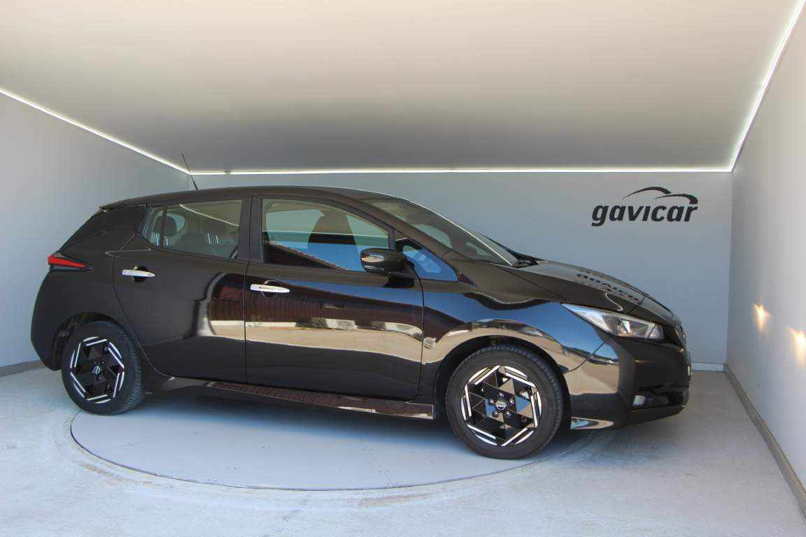 nissan-leaf-40-kwh-2023-eletrico