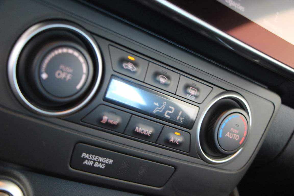 nissan-leaf-40-kwh-2023-eletrico