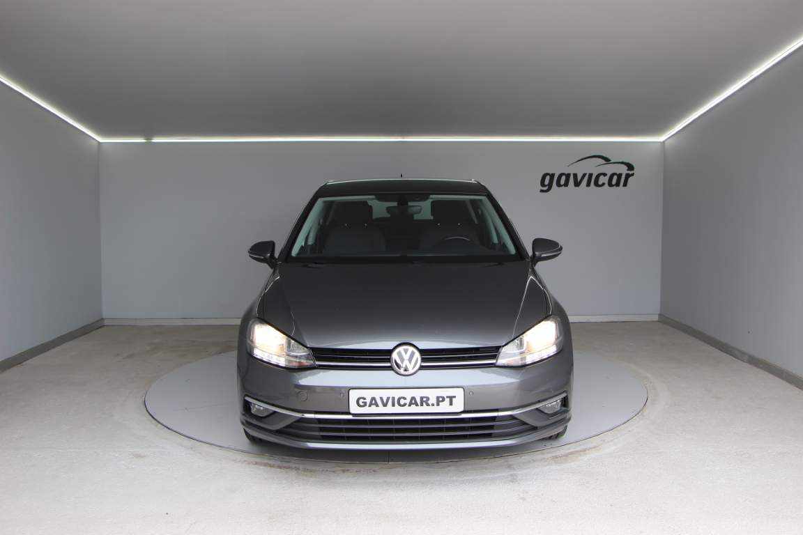 volkswagen-golf-1-6-tdi-bluemotion-2017-diesel-1598cc