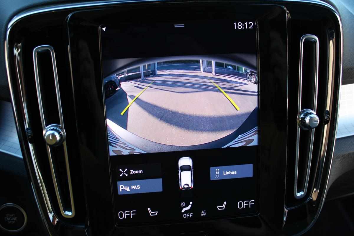 volvo-xc40-1-5-t2-2023-gasolina-1477cc