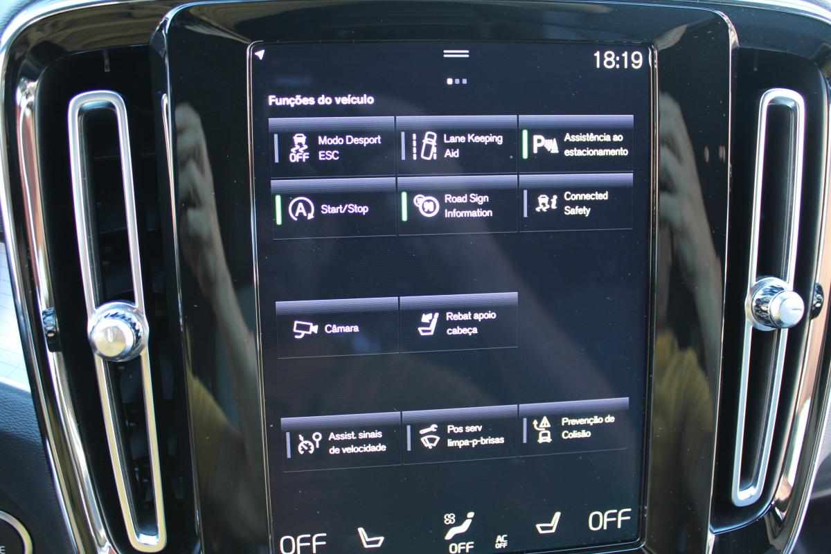 volvo-xc40-1-5-t2-2023-gasolina-1477cc