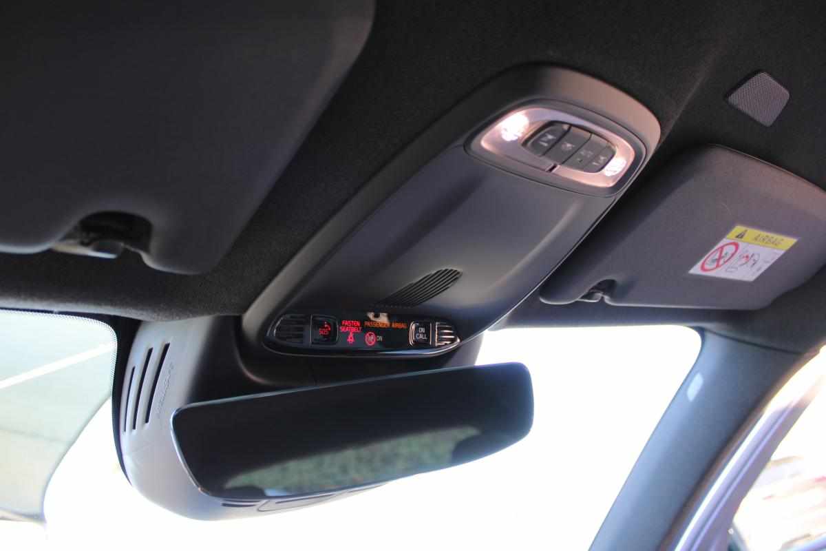 volvo-xc40-1-5-t2-2023-gasolina-1477cc
