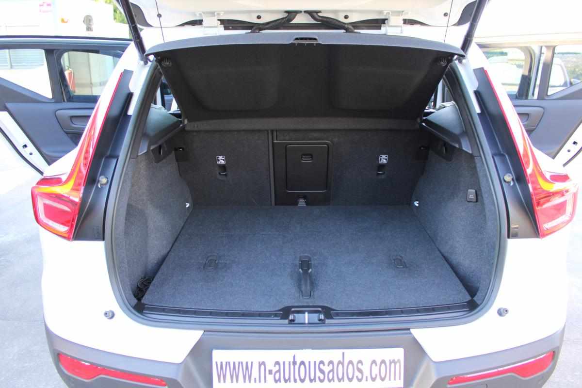 volvo-xc40-1-5-t2-2023-gasolina-1477cc