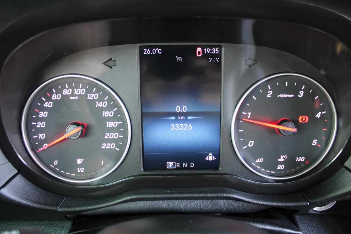 mercedes-benz-classe-t-180-d-2023-diesel-1461cc