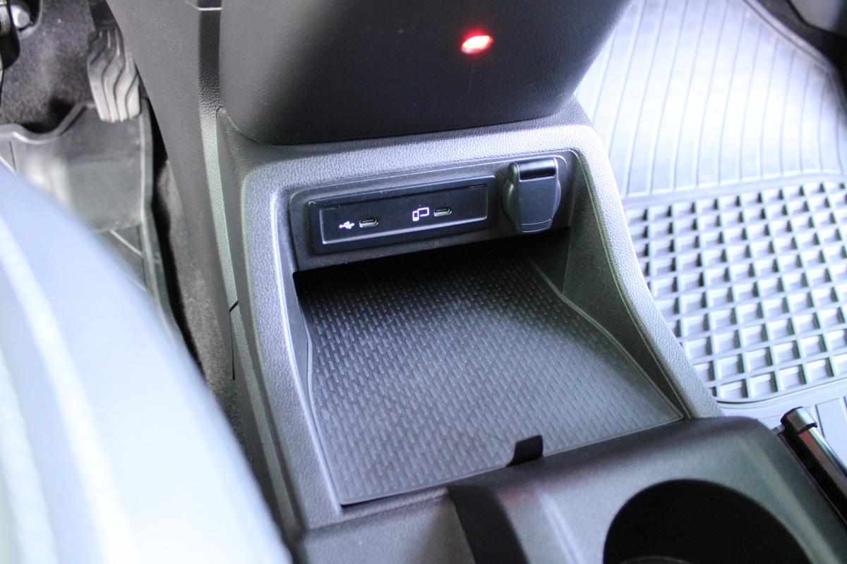 mercedes-benz-classe-t-180-d-2023-diesel-1461cc