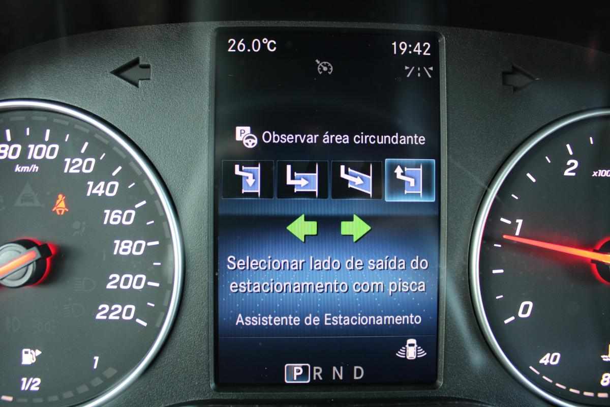 mercedes-benz-classe-t-180-d-2023-diesel-1461cc