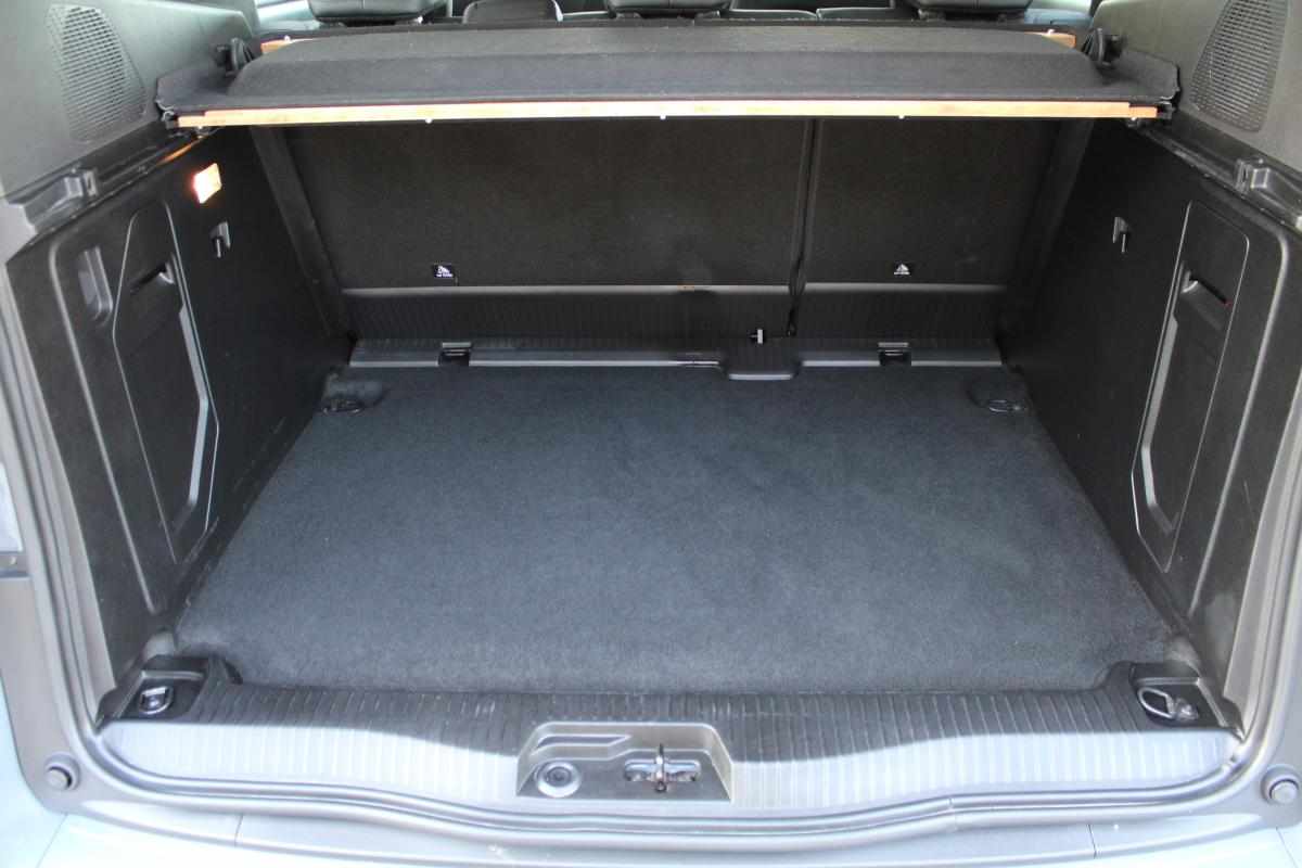 mercedes-benz-classe-t-180-d-2023-diesel-1461cc