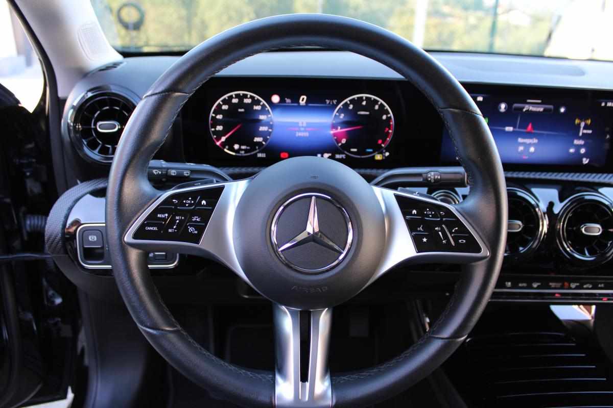 mercedes-benz-classe-a-a-200-2024-gasolina-1332cc