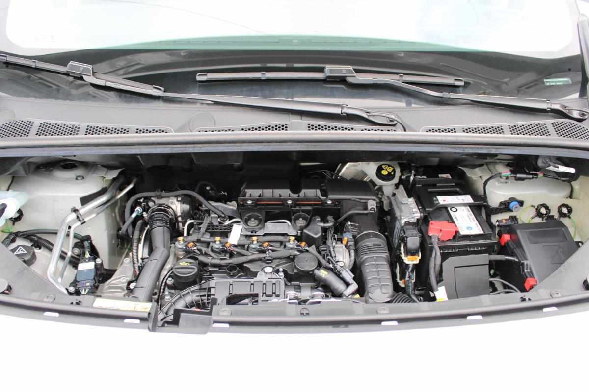 fiat-doblo-1-5-bluehdi-2023-diesel-1598cc