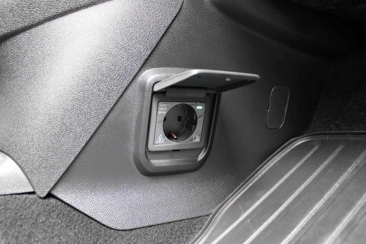 fiat-doblo-1-5-bluehdi-2023-diesel-1598cc