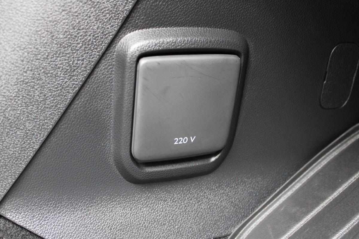 fiat-doblo-1-5-bluehdi-2023-diesel-1598cc