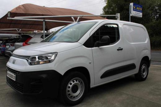 fiat-doblo-1-5-bluehdi-2023-diesel-1598cc