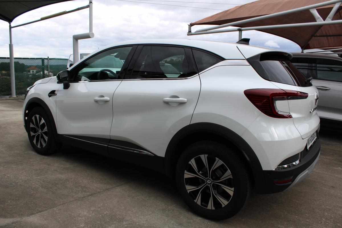 renault-captur-1-0-tce-2023-gasolina-999cc