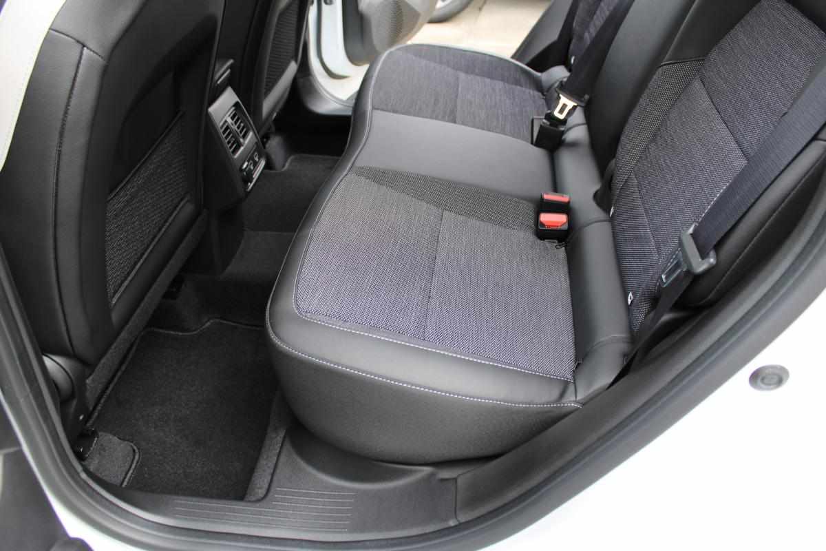 renault-captur-1-0-tce-2023-gasolina-999cc
