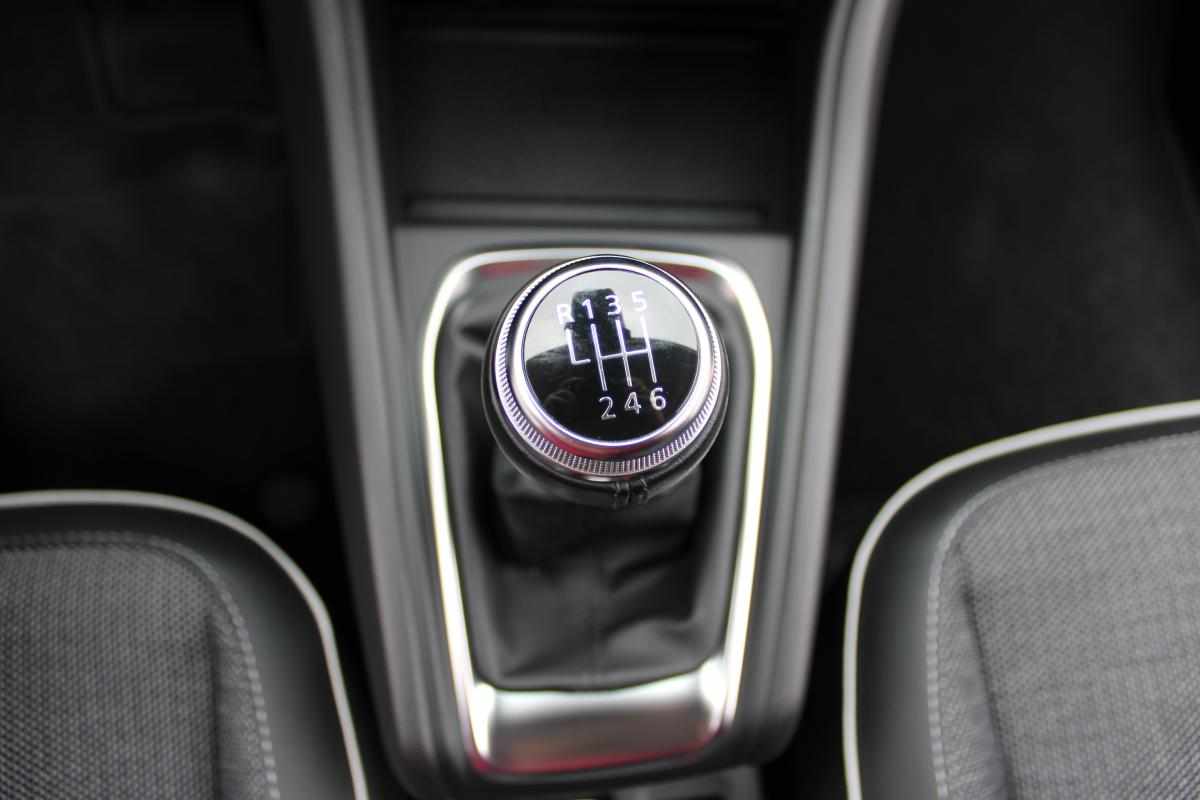 renault-captur-1-0-tce-2023-gasolina-999cc