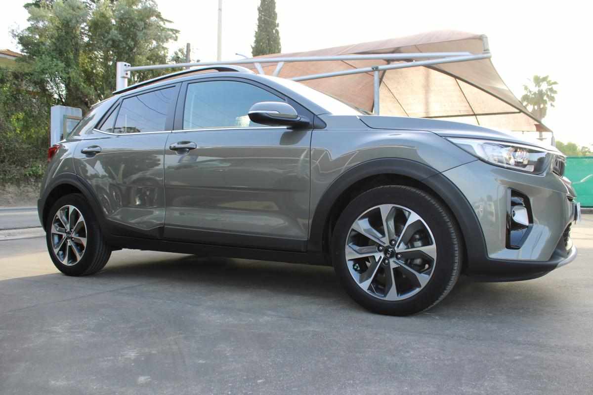 kia-stonic-1-6-crdi-2018-diesel-1582cc