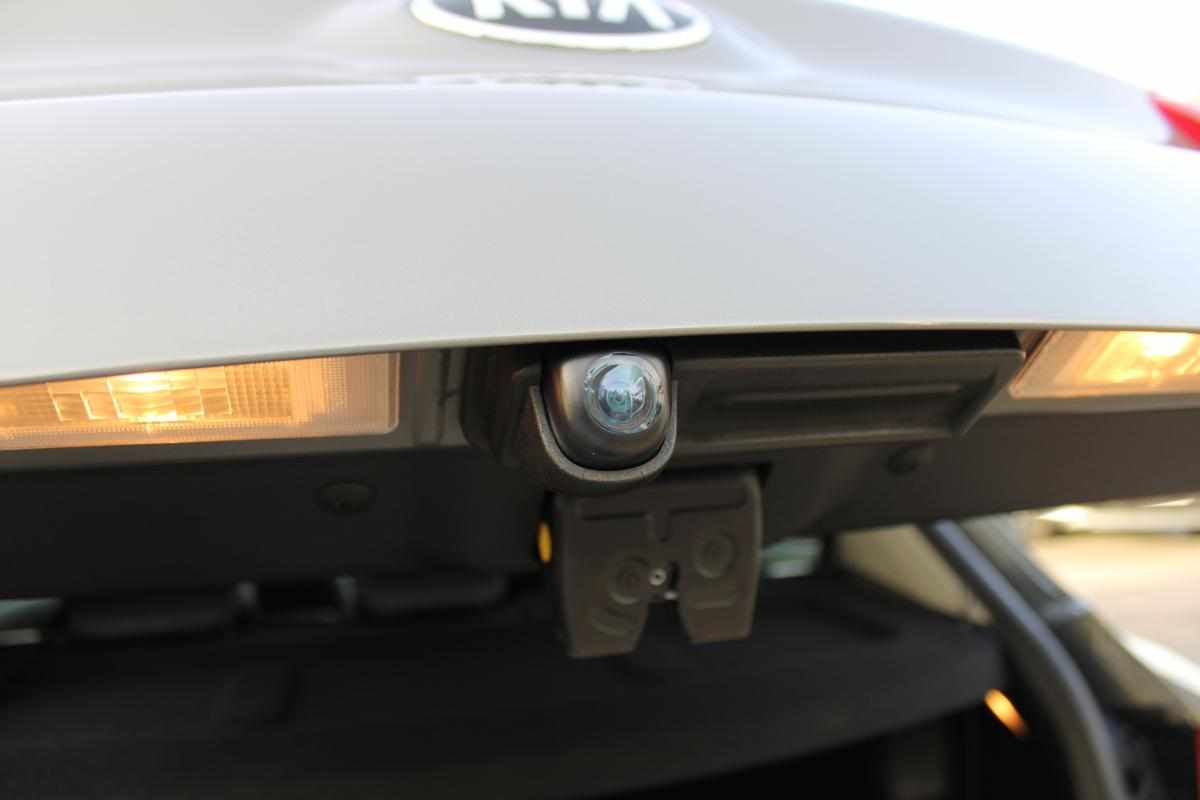 kia-stonic-1-6-crdi-2018-diesel-1582cc