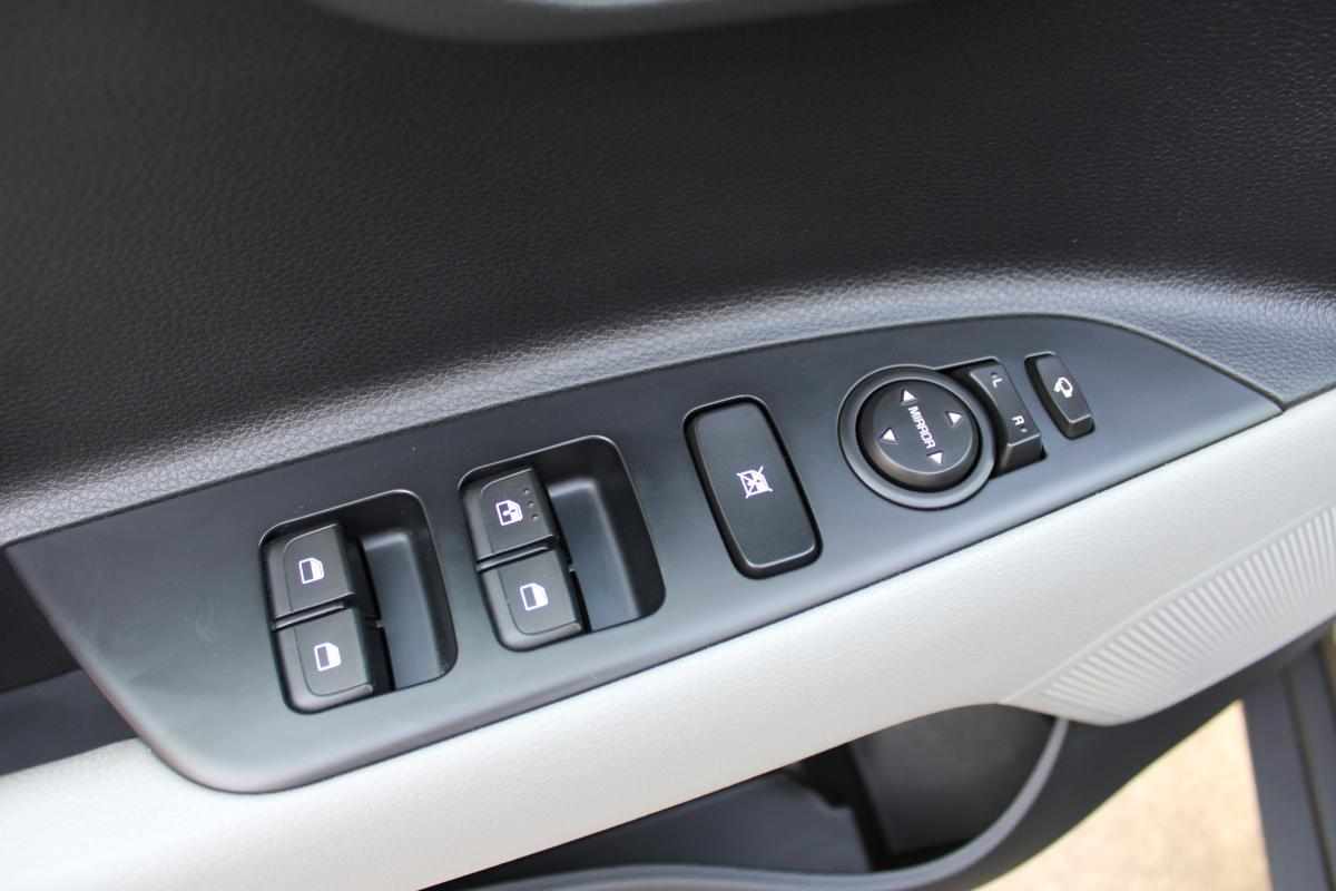 kia-stonic-1-6-crdi-2018-diesel-1582cc