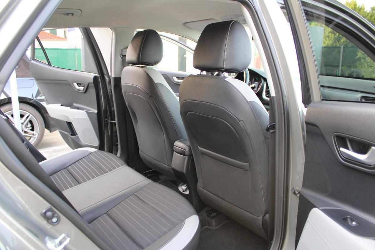 kia-stonic-1-6-crdi-2018-diesel-1582cc