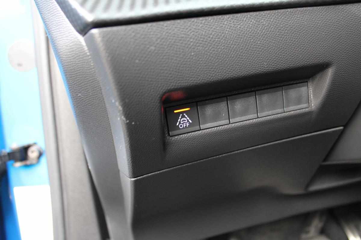 peugeot-2008-1-5-bluehdi-2021-diesel-1499cc