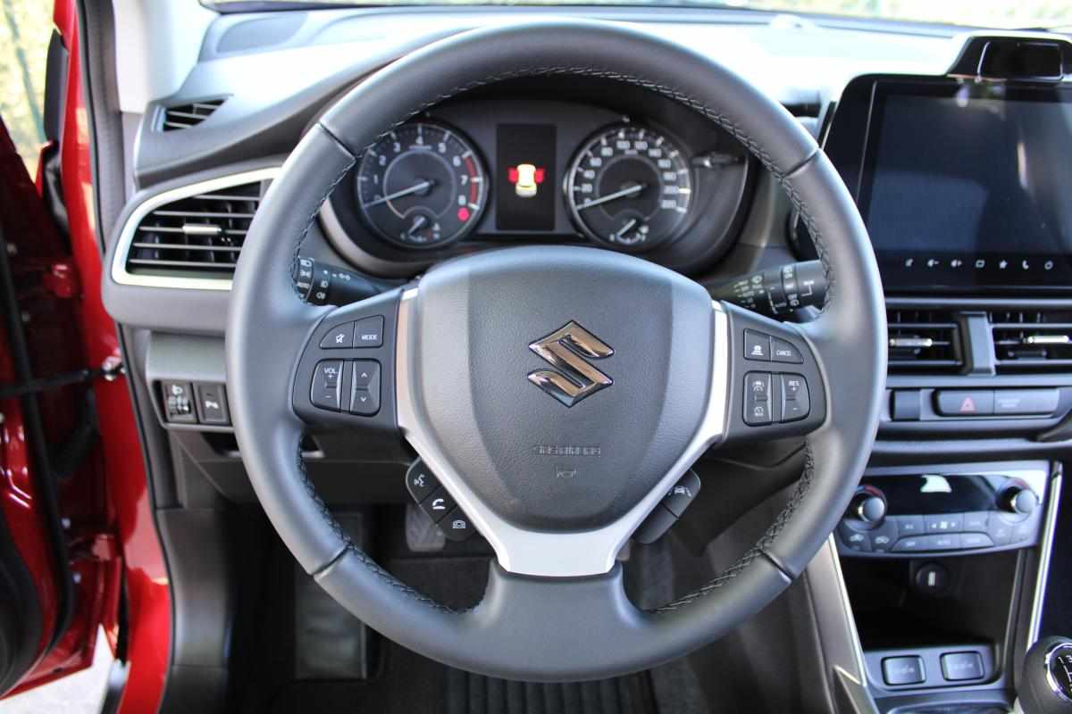 suzuki-sx4-1-4-boosterjet-allgrip-2025-gasolina-1373cc
