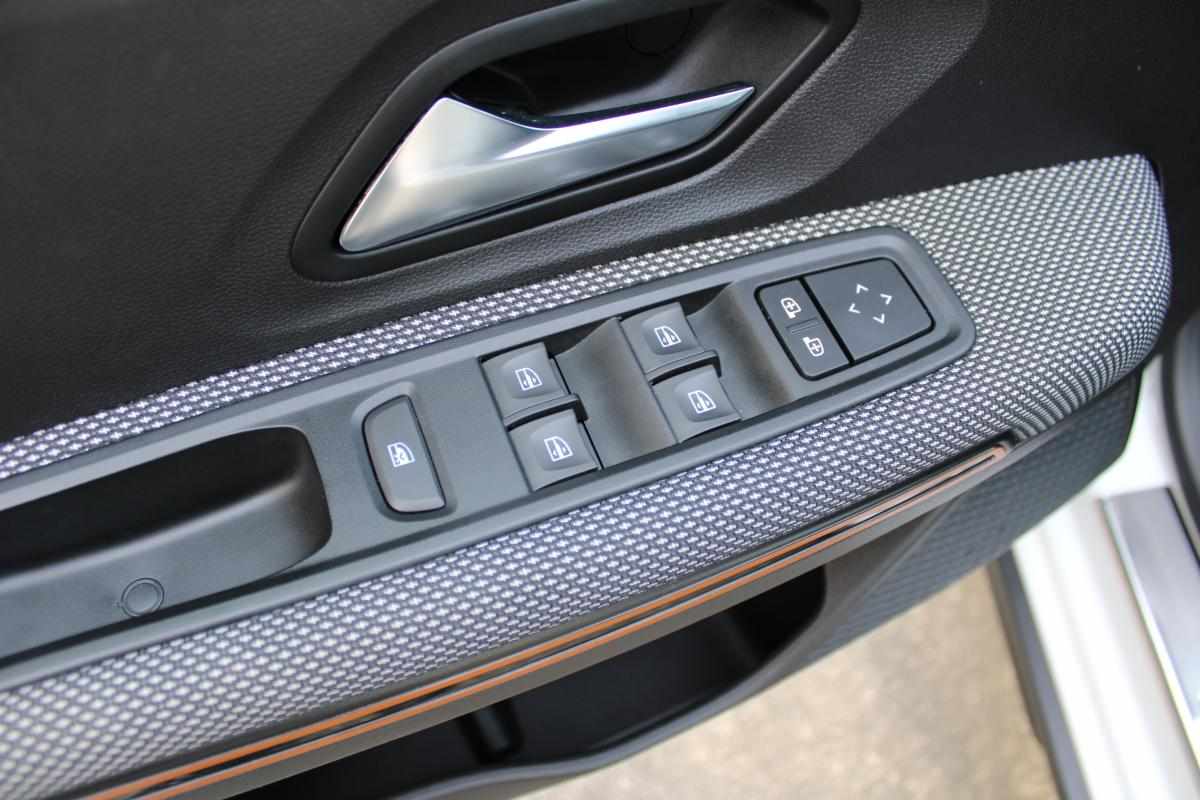 dacia-sandero-0-9-tce-2021-gasolina-898cc