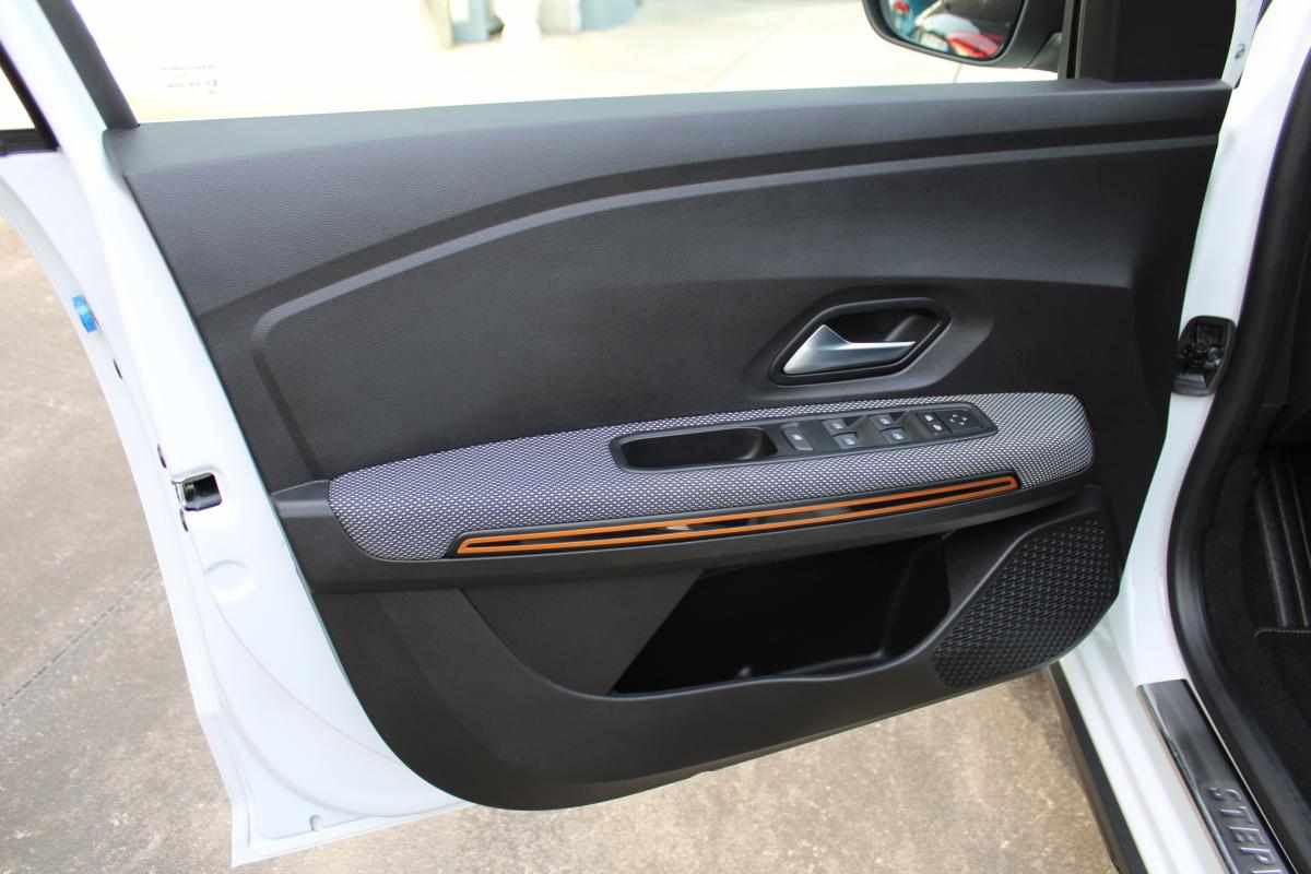 dacia-sandero-0-9-tce-2021-gasolina-898cc