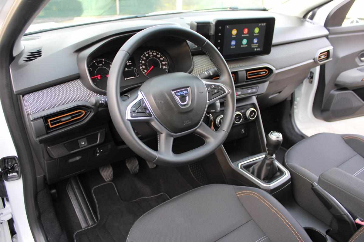 dacia-sandero-0-9-tce-2021-gasolina-898cc