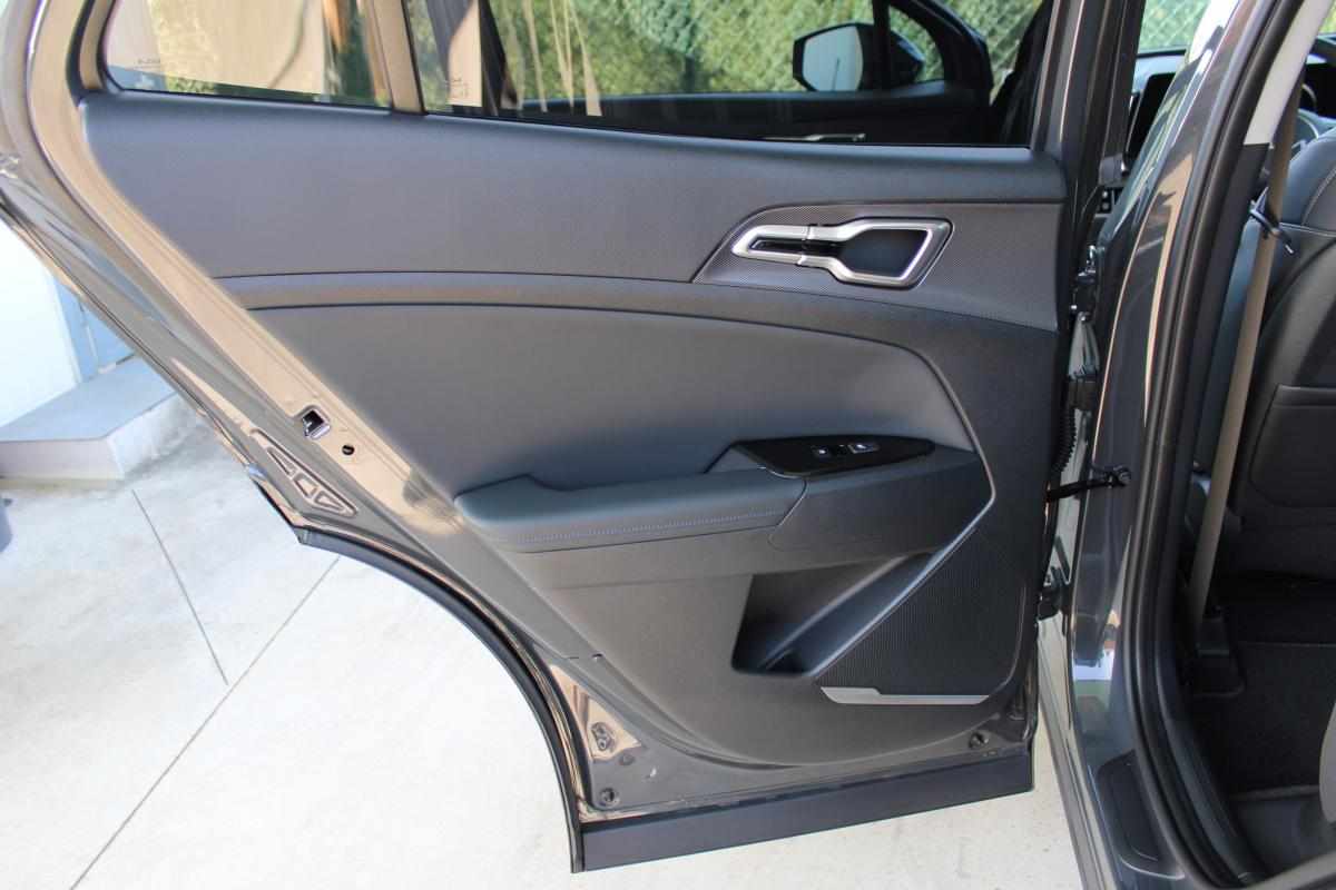 kia-sportage-1-6-hybrid-2025-gasolina-1598cc
