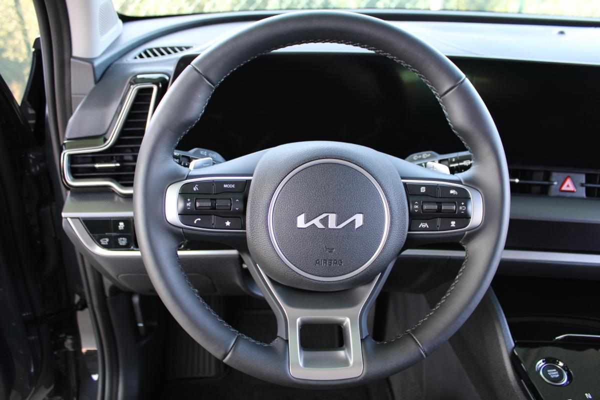 kia-sportage-1-6-hybrid-2025-gasolina-1598cc