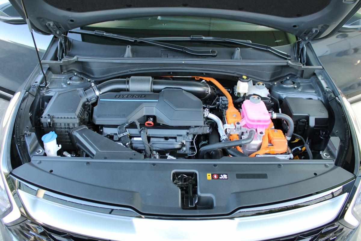 kia-sportage-1-6-hybrid-2025-gasolina-1598cc