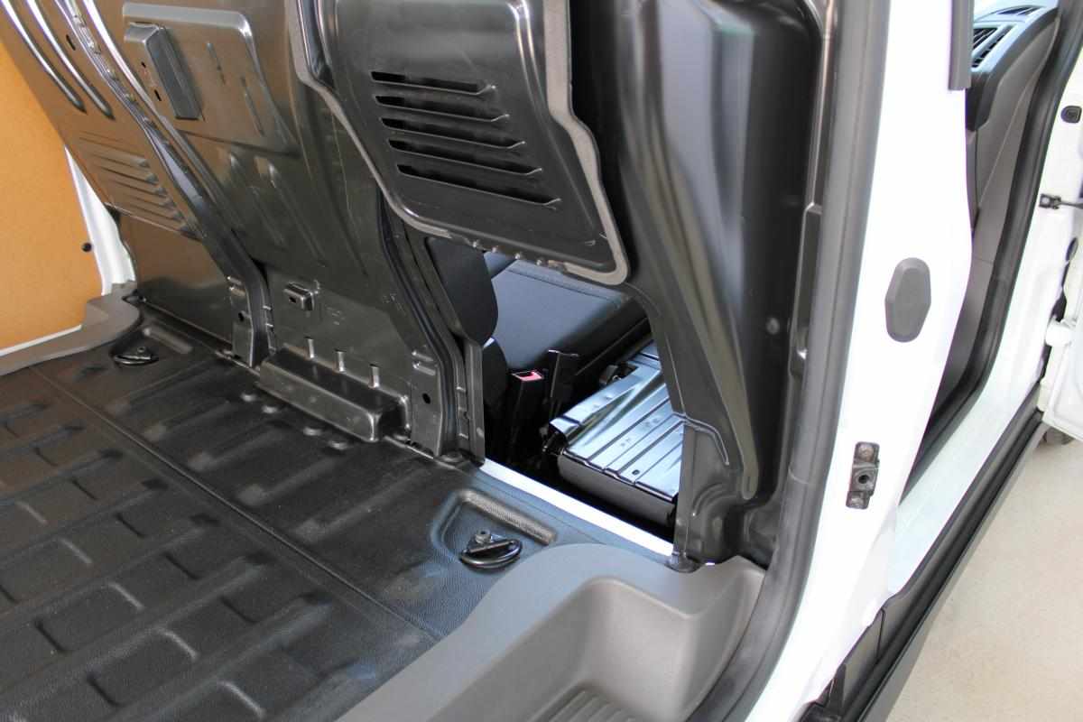 ford-transit-connect-1-5-ecoblue-2019-diesel-1499cc